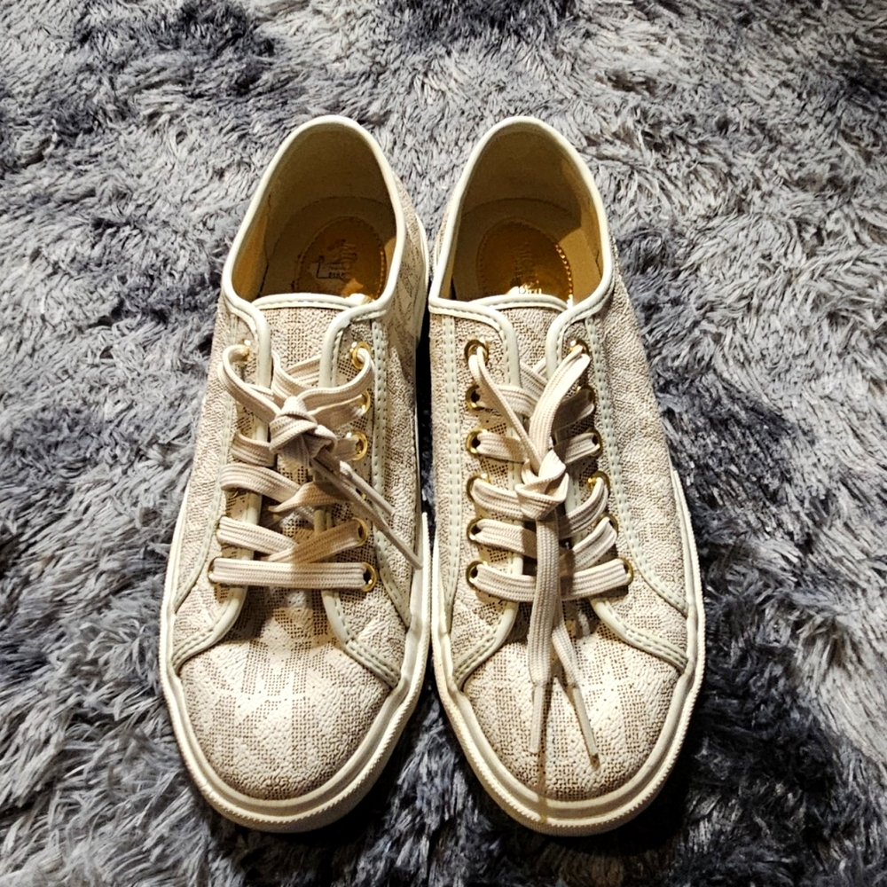 MK Women shoes